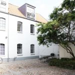Kontor i Aarhus med p-plads